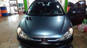 Peugeot 206 XT Premium 1.6 5P usado  kms