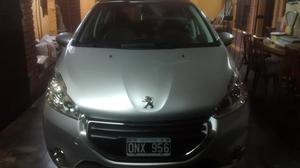 Peugeot 208 Feline 1.6 Pack Cuir