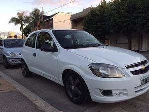 Chevrolet Celta LS 1.4 N 8v AA (92cv) 3Ptas.