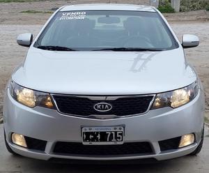 KIA Cerato Forte SX 2.0 Elegance Aut