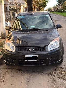 Ford Fiesta Ambiente usado  kms