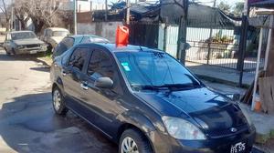 Ford Fiesta Max  Nafta Gnc Titular