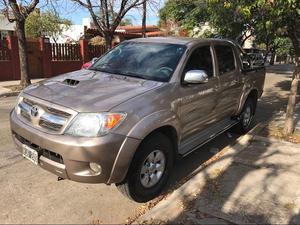 Toyota Hilux  Impecable