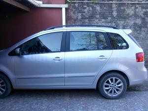 Volkswagen Suran 1.6 Highline