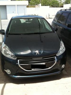 Peugeot 208 Allure Motor 