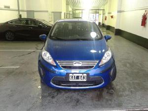 Ford Fiesta Kinetic Trend 1.6L nafta 4P usado  kms