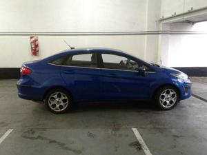 Ford Fiesta Kinetic Trend 1.6L nafta 4P usado  kms