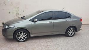 Honda City . Solo Vendo. Algo Financ