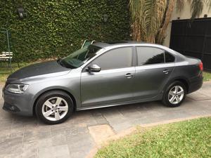 Vendo VW Vento  Luxury 2.5 Tiptronic muy buen estado!!!