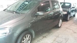 Volkswagen Fox Highline 5P + iMotion usado  kms