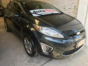 FORD FIESTA KINETIC 1.6 TITANIUM AÑO  FULL