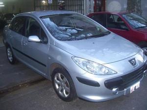 Peugeot 307 XT Premium 2.0 4P 143 cv usado  kms