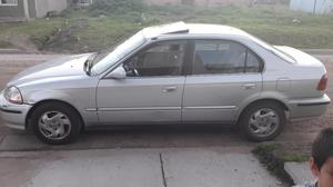 Vendo Honda Civic Modelo 96.