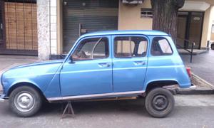 Renault 4s  Nafta De Coleccion $ Liquido Hoy