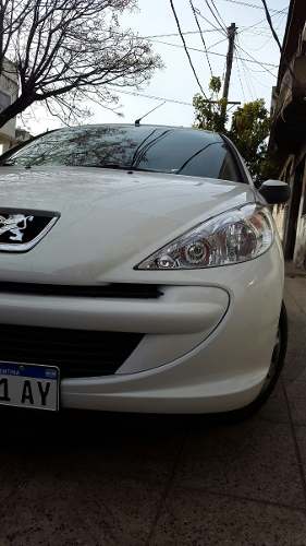 Peugeot 207 Compact