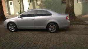 Volkswagen Vento 2.5 Advance usado  kms