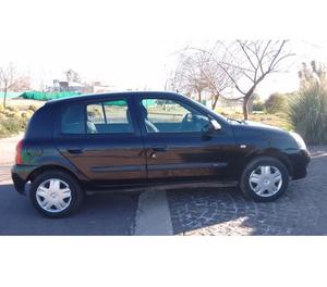 Renault Clio  - PACK 1.2 - DA - AA.  km!! NUEVO!!