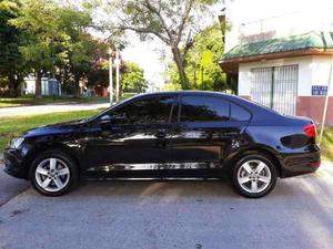 Volkswagen Vento 2.0 TDI Luxury DSG (140cv) (L11)