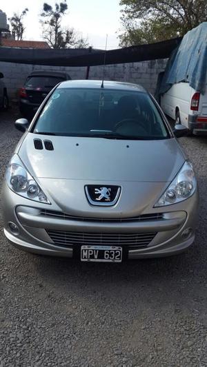 VENDO PEUGEOT 207 COMPACT KM IMPECABLEEE!
