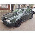 Volkswagen Golf 5P 1.6 Comfortline usado  kms