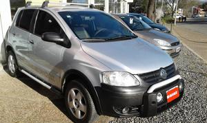 VOLKSWAGEN CROSSFOX