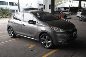 Peugeot v Nafta Feline Pack Cuir (115cv)