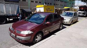 Renault Mégane II 4Ptas. 2.0 Luxe