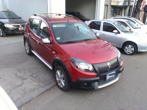 Renault Sandero Stepway v. Confort