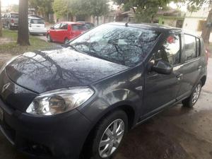 Dueña vende Sandero v . Impecable!!!.