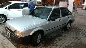 Ford Escort 92 Impecable
