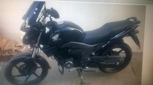 Honda Invicta 150cc