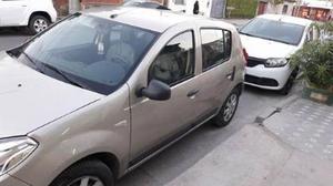 Renault Sandero Confort 1.6L 16V usado  kms