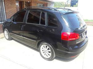 Volkswagen Suran 1.6 Highline