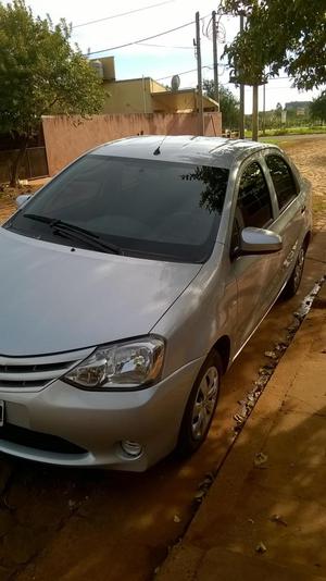 vendo urgente toyota etios sedan  en $ 