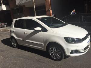 Volkswagen Fox Highline I-Motion 5Ptas. (L10)