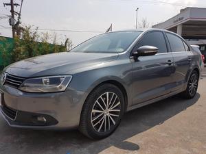 VENTO 2.0 TSFI SPORTLINE IMPECABLE