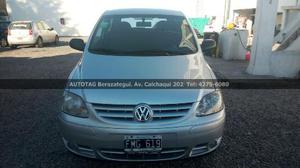 Volkswagen Fox Comfortline 3P usado  kms