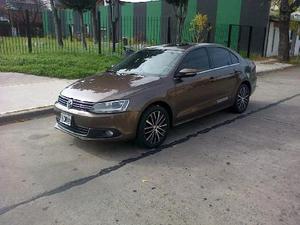 Volkswagen Vento 2.0T FSI 200CV Manual Sportline usado 