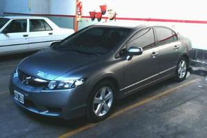 Honda Civic LXS 1.8 MT usado  kms