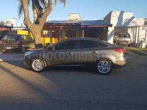 Ford Focus Sedán 2.0L SE Plus Aut