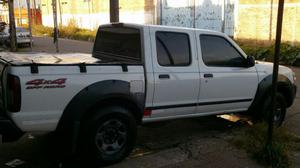 Excelente Nissan Frontier