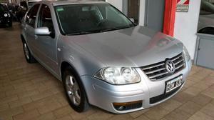 VW BOTA TDI 110 HP TRENDLINE  IMPECABLE