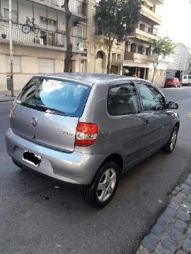 Volkswagen Fox Comfortline 3P usado  kms