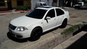 Volkswagen Bora 2.0 Trendline usado  kms