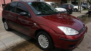 Ford Focus Ambiente 1.6 5P usado  kms