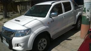 HILUX  SR 4X2 INMACULADA