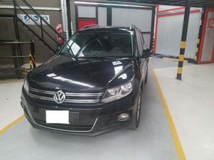 Volkswagen Tiguan 2.0 TDI Elegance Tiptronic (L11)