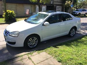 Volkswagen Vento 2.5 Advance Tiptronic usado  kms