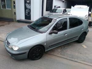 Renault Mégane Authentique 1.6 Pack 5p