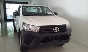 TOYOTA HILUX DX C/S 4xKM